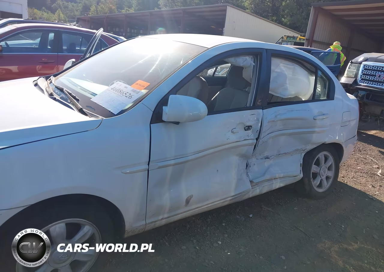 2006 Hyundai Accent Gls VIN:KMHCN46C96U028156 - 6