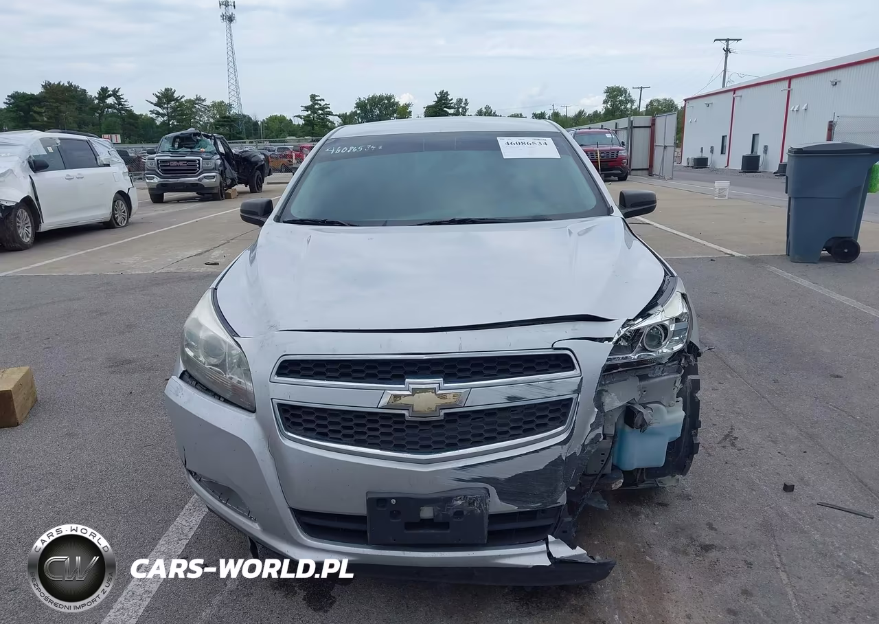 2015 Chevrolet Malibu Ls VIN:1G11B5SL8FF255223 - 13