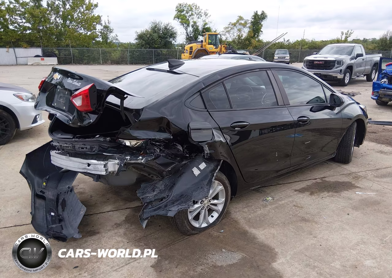 2019 Chevrolet Cruze Ls VIN:1G1BC5SM9K7130827 - 3