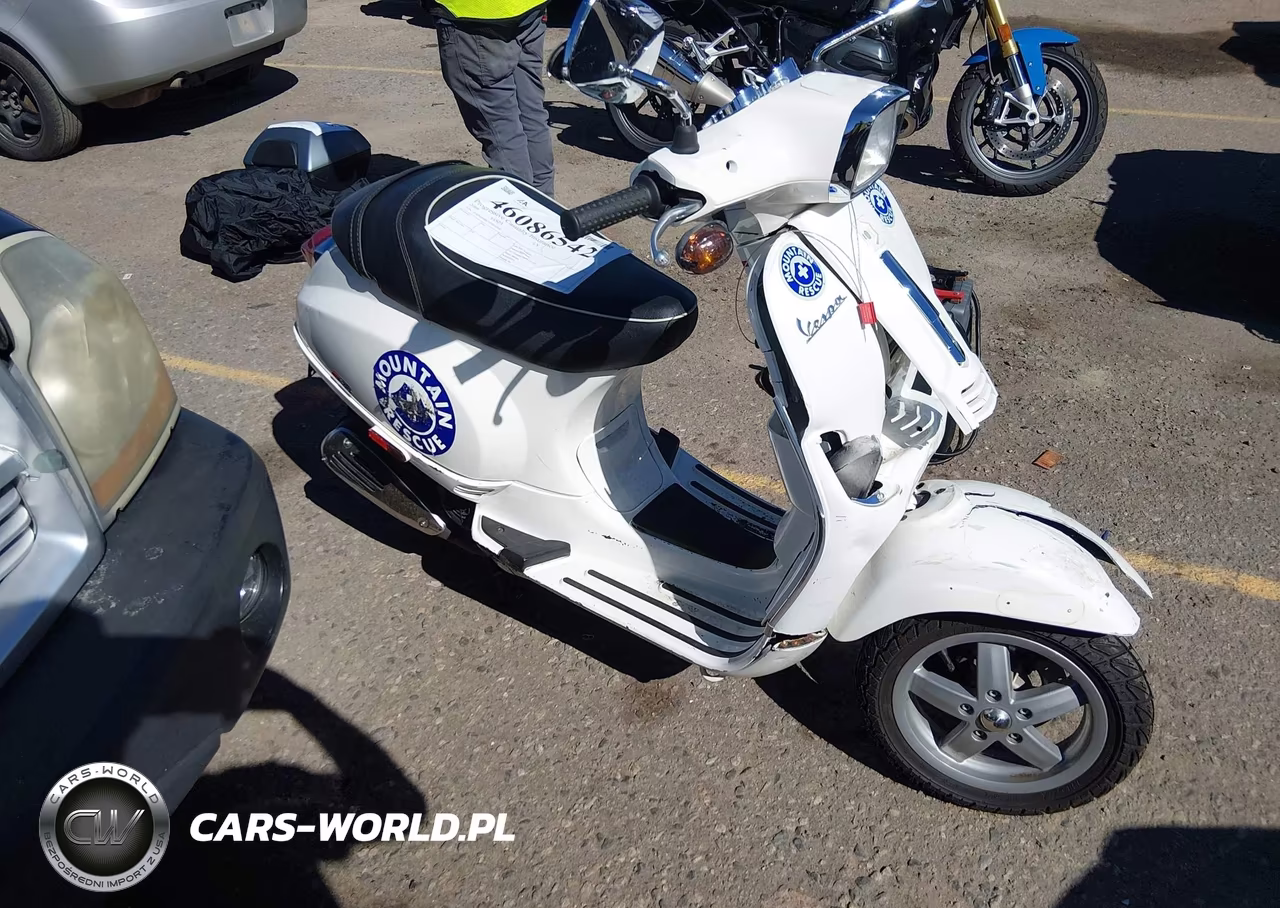2009 Vespa Lx 150 VIN:ZAPM448F395601505 - 12