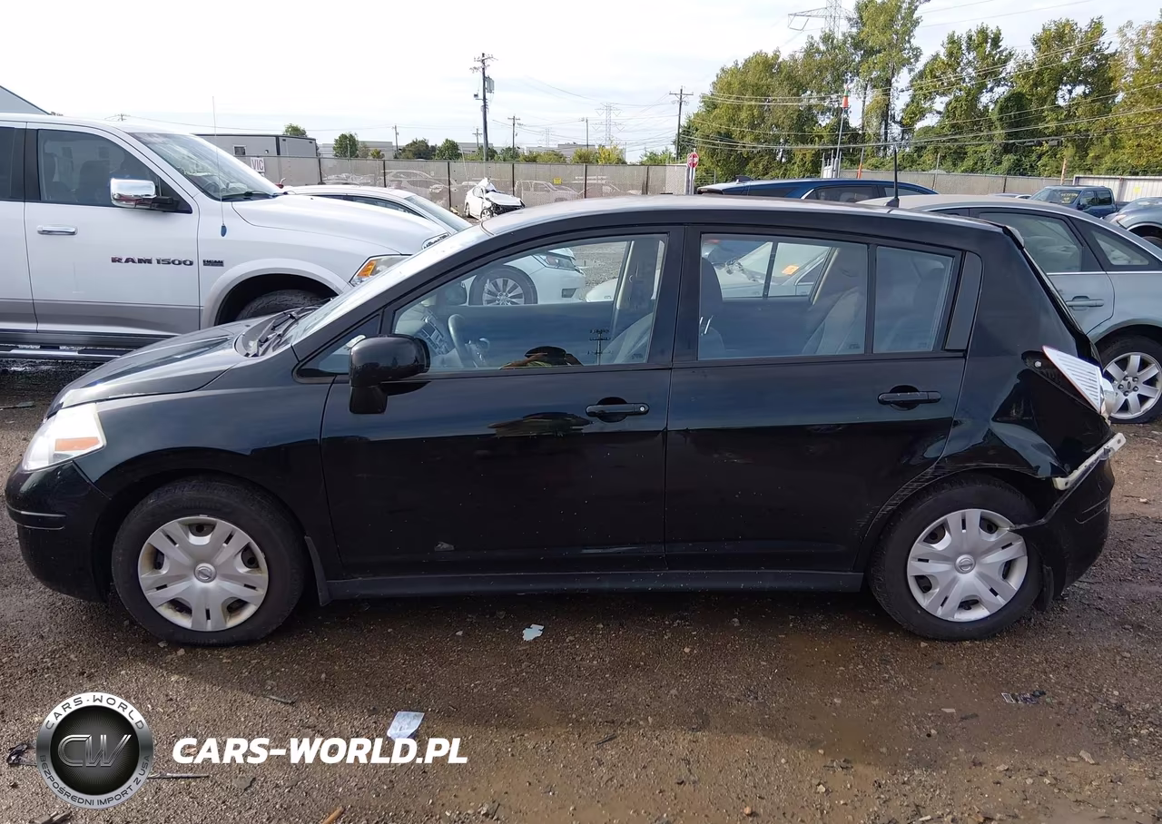 2011 Nissan Versa 1.8S VIN:3N1BC1CP1BL512549 - 14