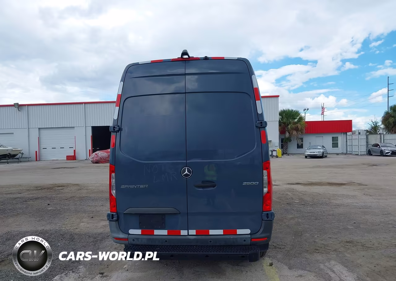 2019 Mercedes-Benz Sprinter 2500 High Roof V6 VIN:WD4PF0CD6KT004928 - 16
