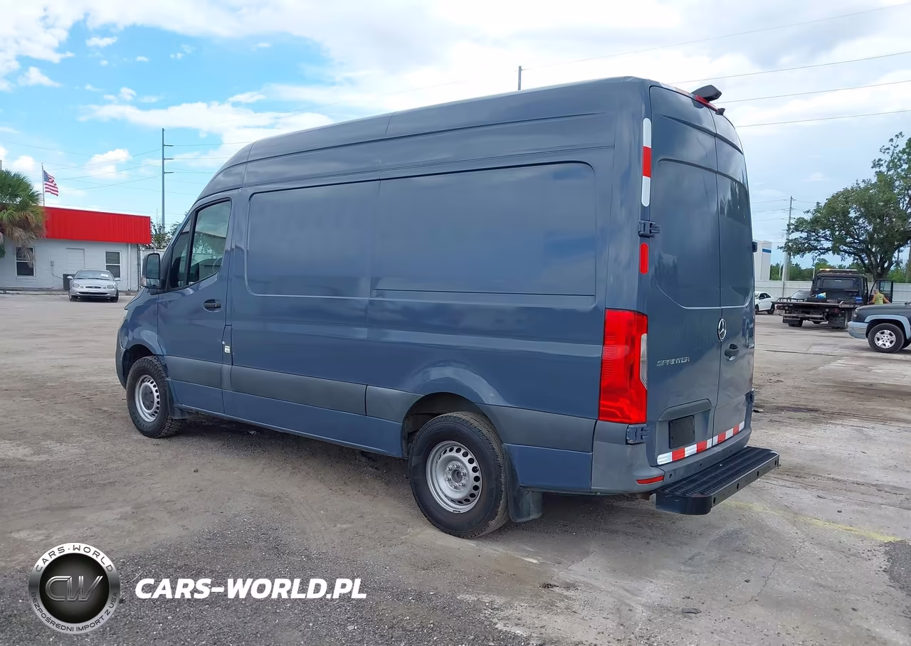 2019 Mercedes-Benz Sprinter 2500 High Roof V6 VIN:WD4PF0CD6KT004928 - 3