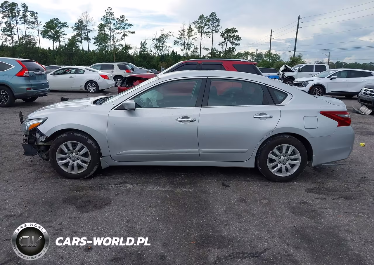 2018 Nissan Altima 2.5 S VIN:1N4AL3AP5JC254351 - 14