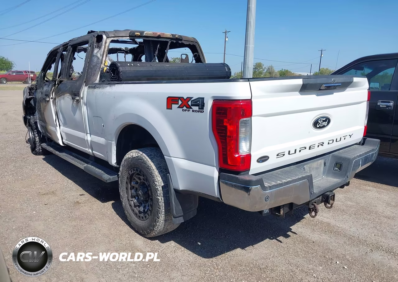 2019 Ford F-250 Xlt VIN:1FT7W2BT8KED65127 - 3