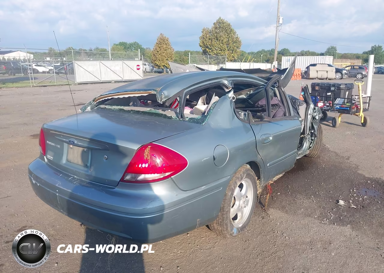 2005 Ford Taurus Se VIN:1FAFP53215A241198 - 4