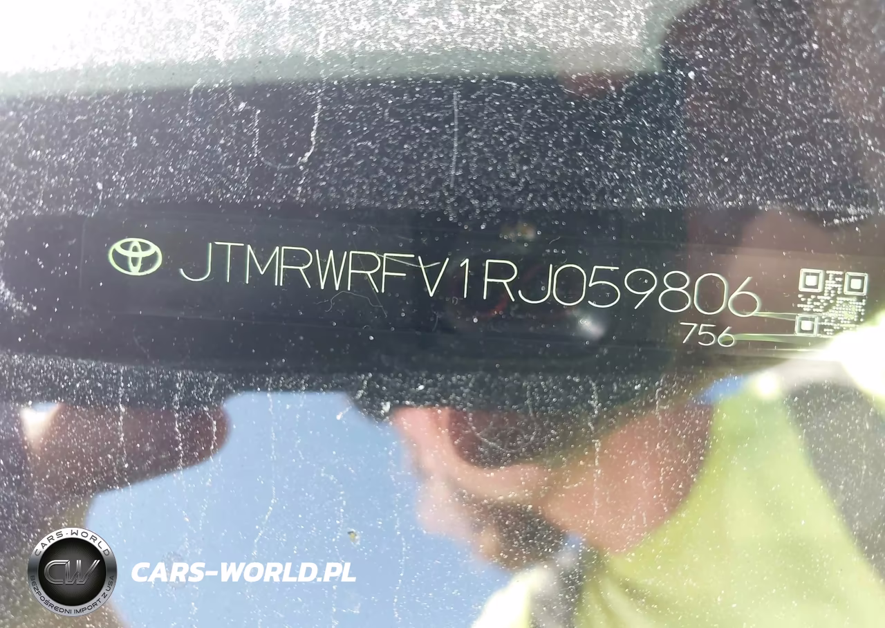 2024 Toyota Rav4 Hybrid Xle VIN:JTMRWRFV1RJ059806 - 9