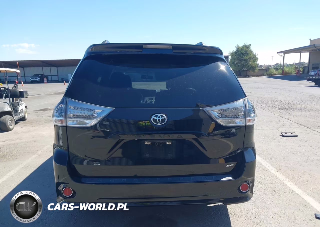 2015 Toyota Sienna Se 8 Passenger VIN:5TDXK3DC3FS559000 - 17