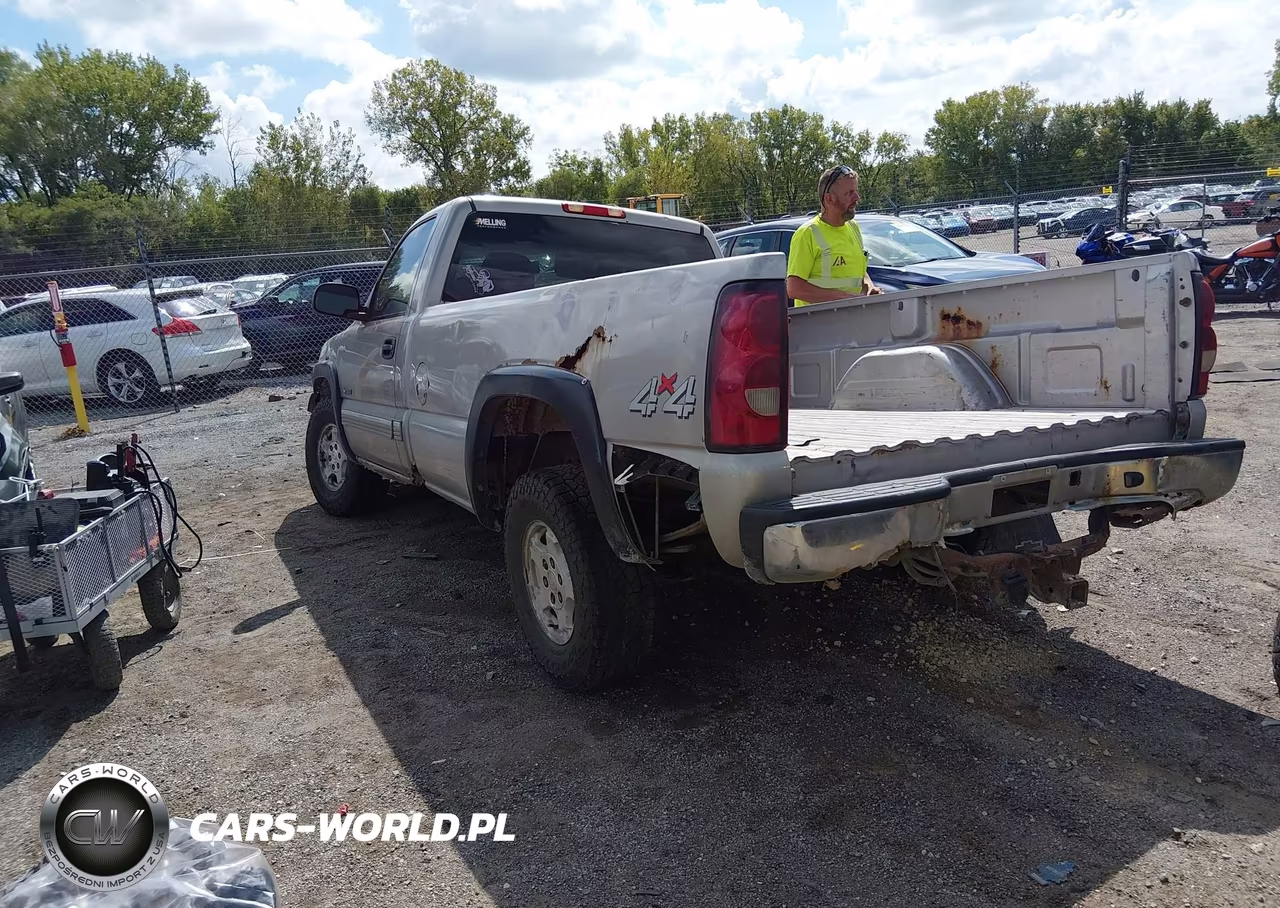 2002 Chevrolet Silverado 1500 Ls VIN:1GCEK14TX2Z155440 - 3