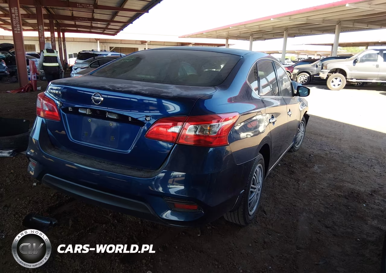 2017 Nissan Sentra S VIN:3N1AB7AP0HY258140 - 4