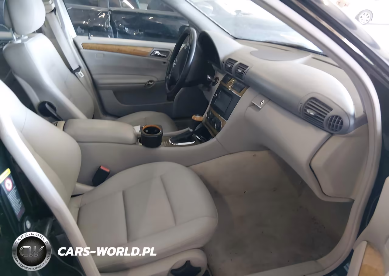 2007 Mercedes-Benz C 230 Sport VIN:WDBRF52H37F913136 - 5