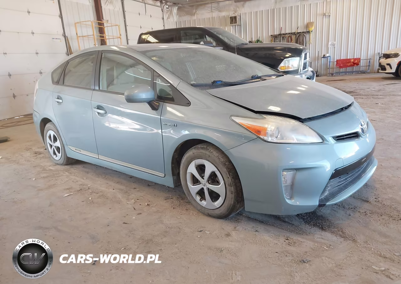 2013 Toyota Prius Two – zdjęcie 1 z 16