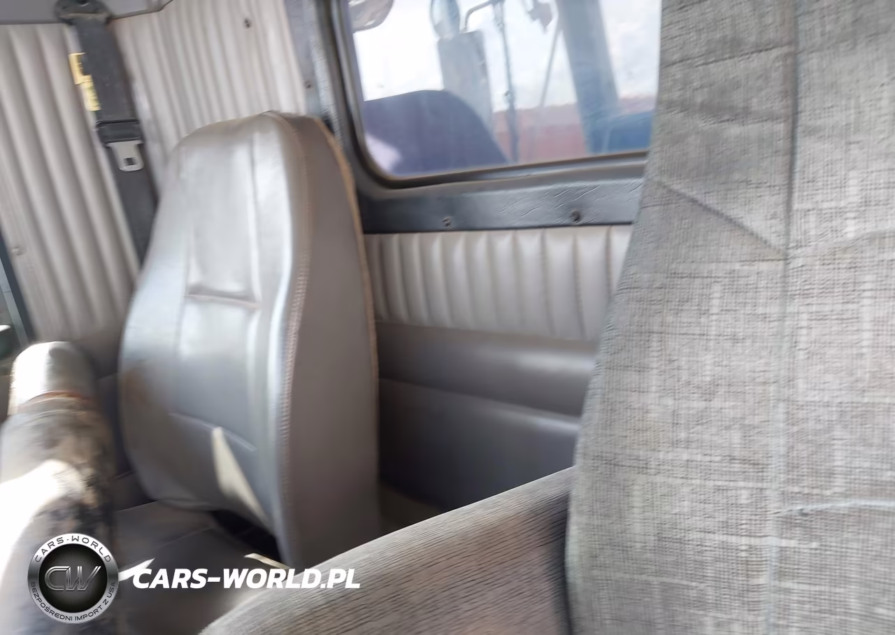 2003 Kenworth Construction T800 VIN:1XKDDU9X03J898941 - 7