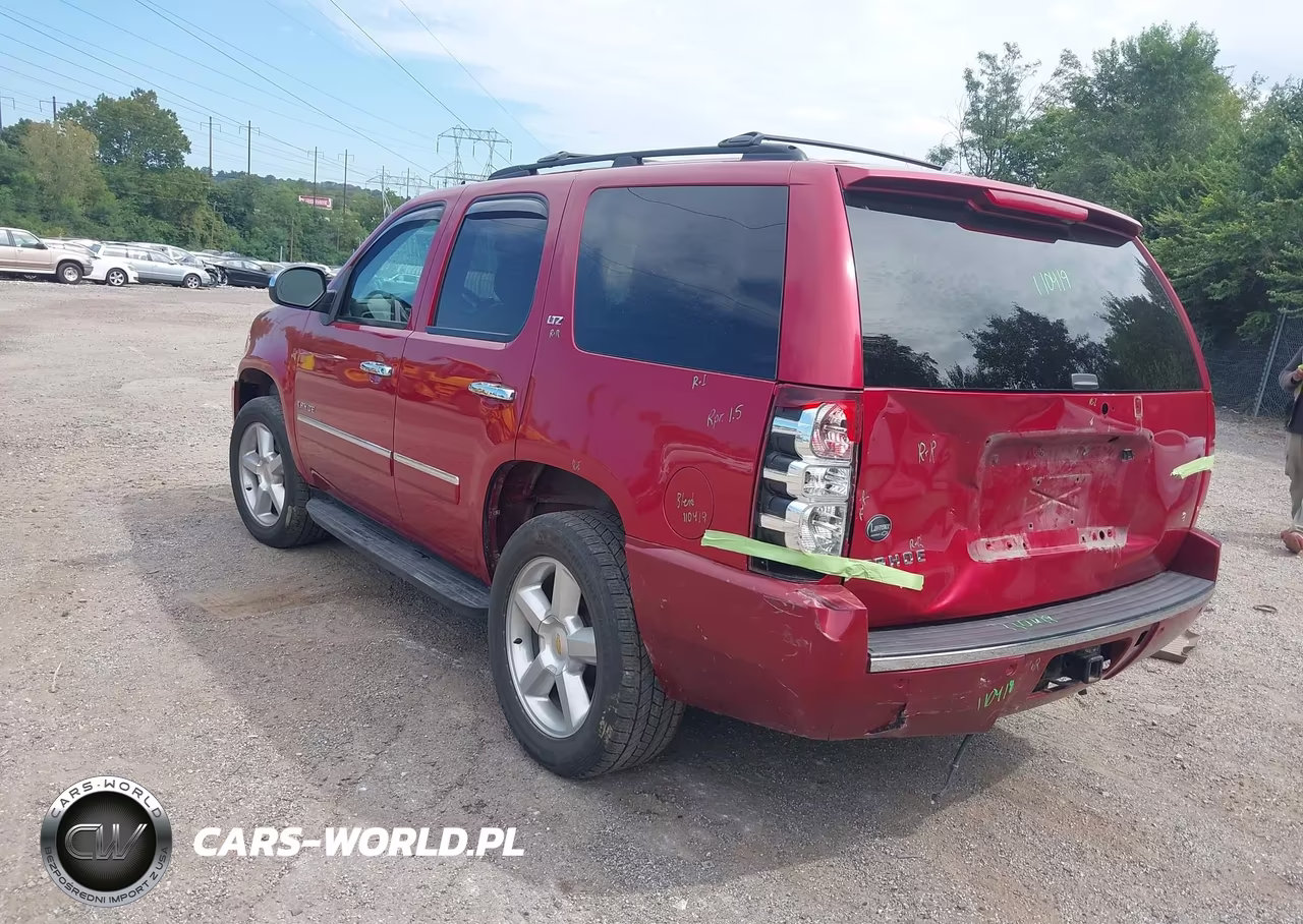 2014 Chevrolet Tahoe Ltz VIN:1GNSKCE08ER116134 - 3