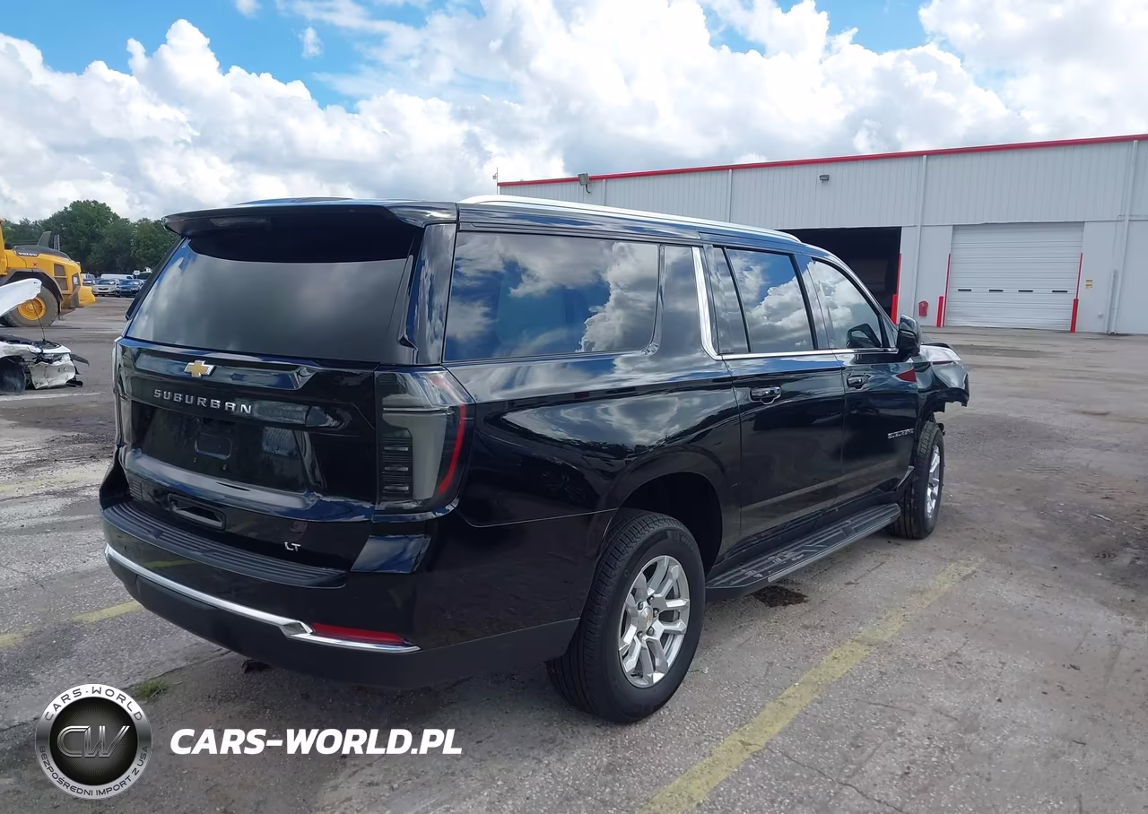 2026 Chevrolet Suburban Lt, Rwd VIN:1GNS5CKD1TR388231 - 4