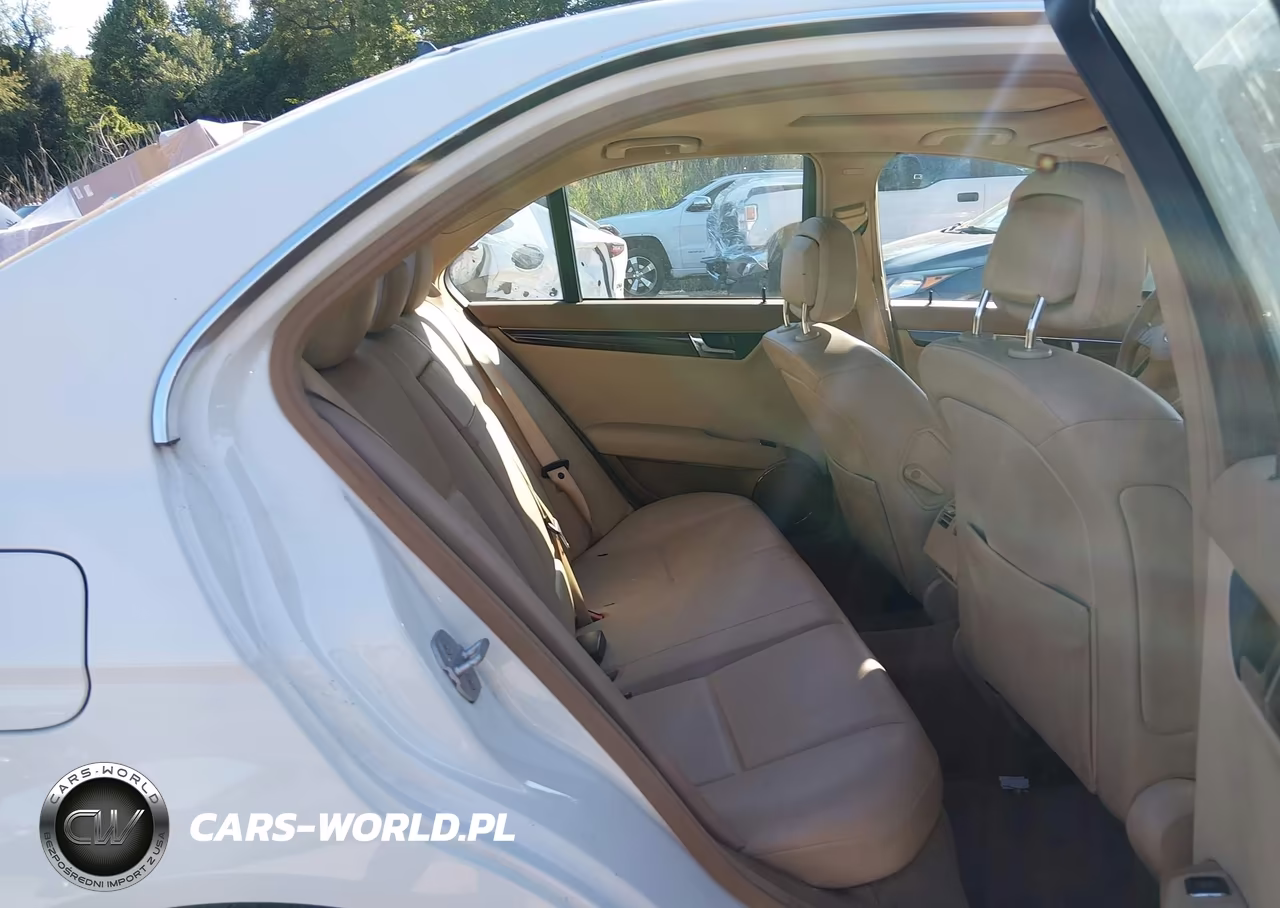 2008 Mercedes-Benz C 300 Luxury 4Matic-Sport 4Matic VIN:WDDGF81X18F061993 - 8