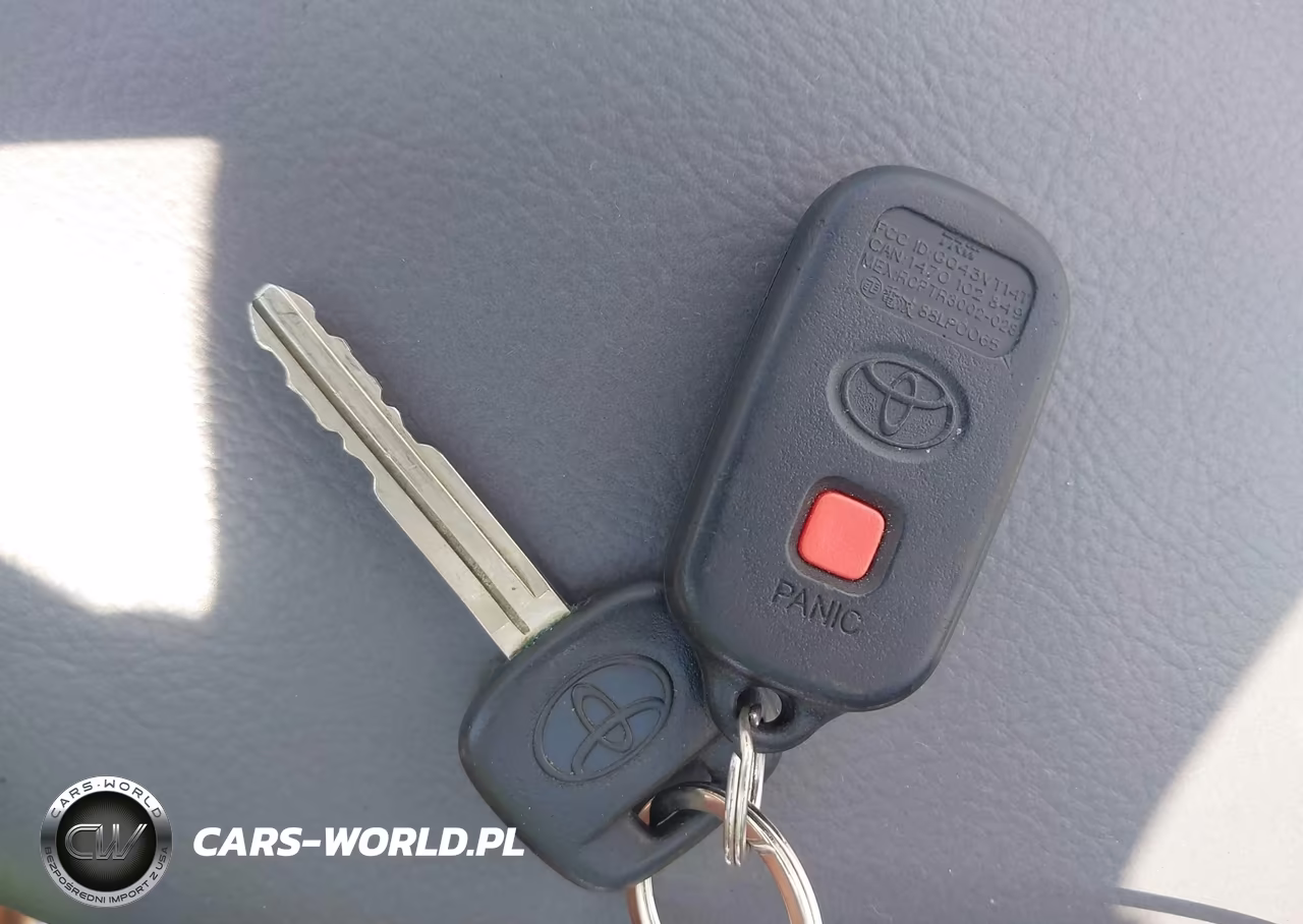 2003 Toyota Camry Le VIN:4T1BE32K23U729149 - 11