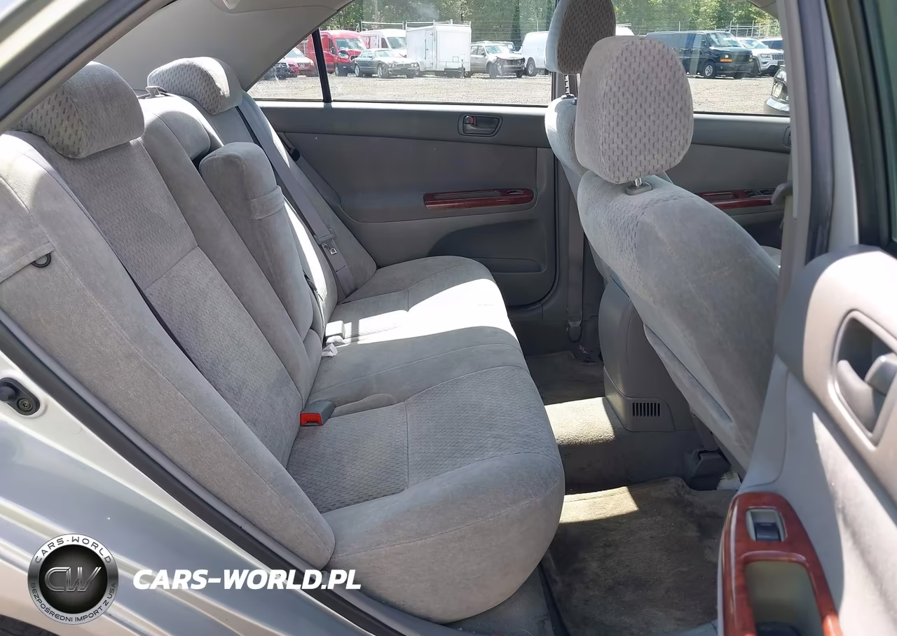 2003 Toyota Camry Le VIN:4T1BE32K23U729149 - 8