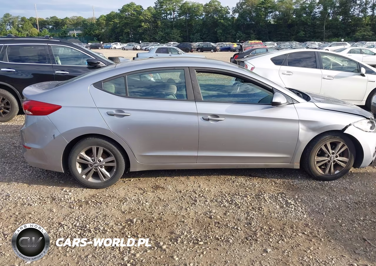 2017 Hyundai Elantra Se VIN:5NPD84LFXHH018649 - 13