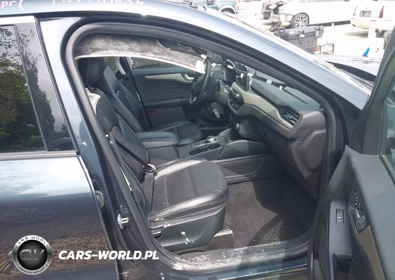 2022 Ford Escape Sel Hybrid VIN:1FMCU9CZ1NUA69422 - 5