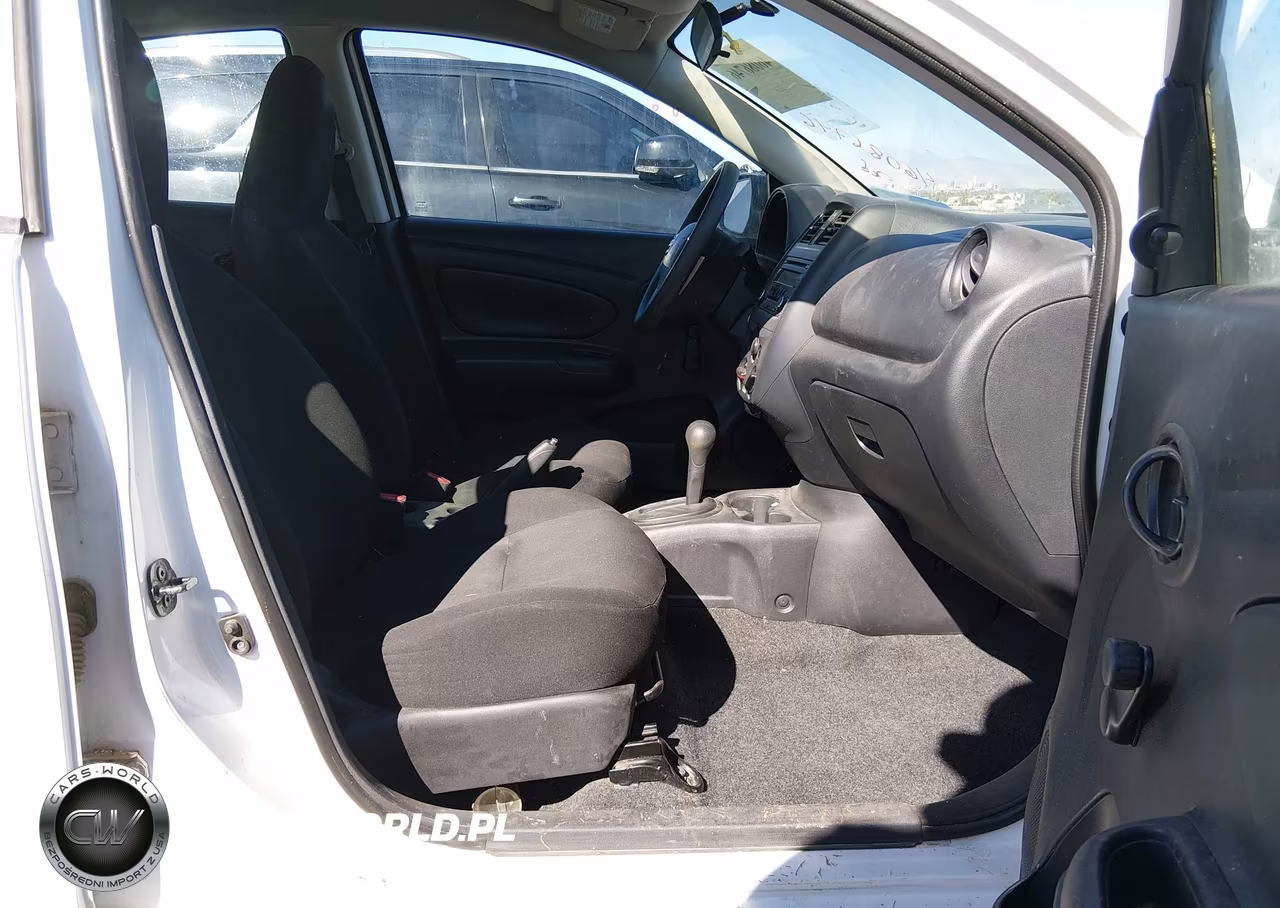 2015 Nissan Versa 1.6 S+ VIN:3N1CN7AP5FL901043 - 5