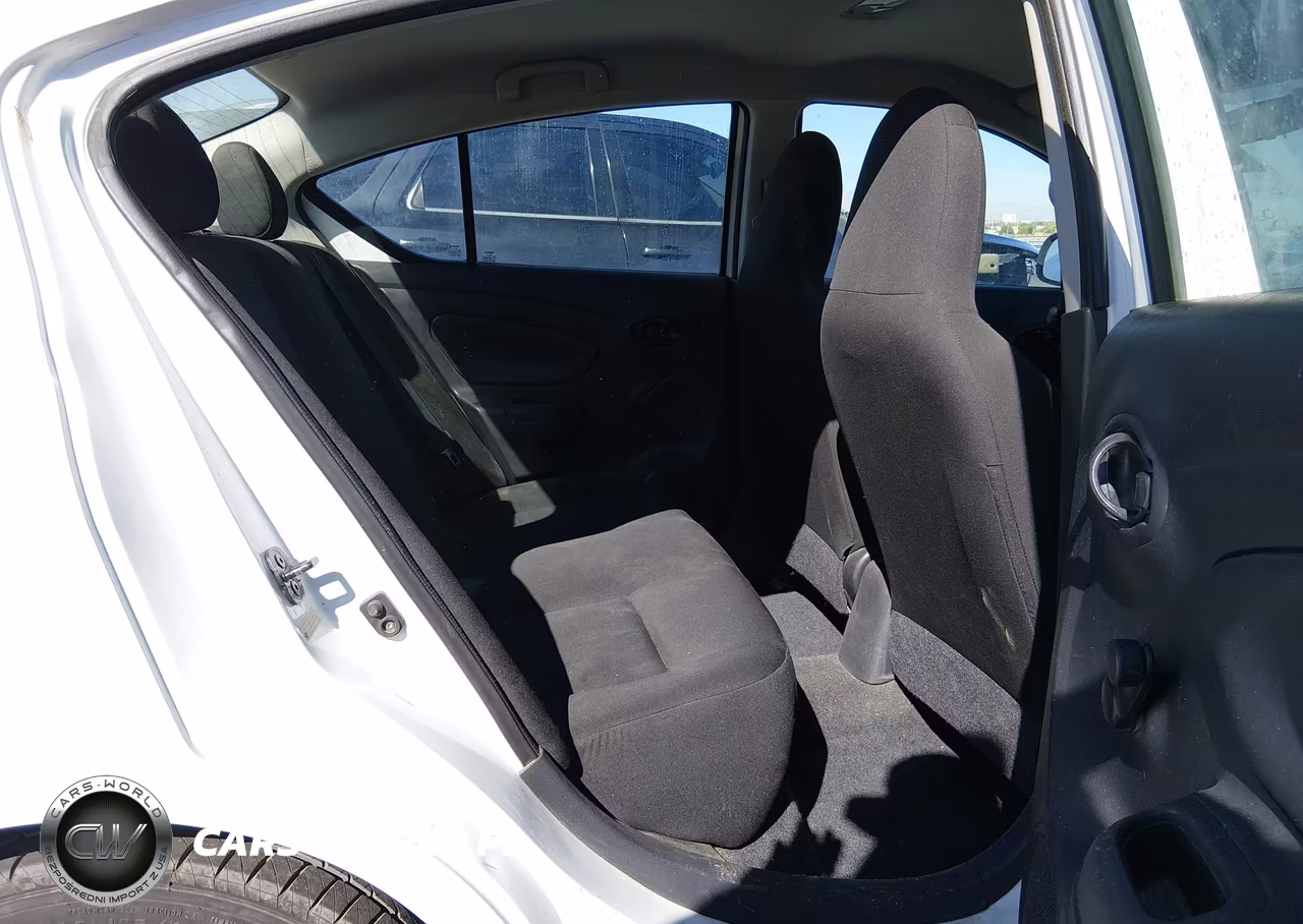 2015 Nissan Versa 1.6 S+ VIN:3N1CN7AP5FL901043 - 8