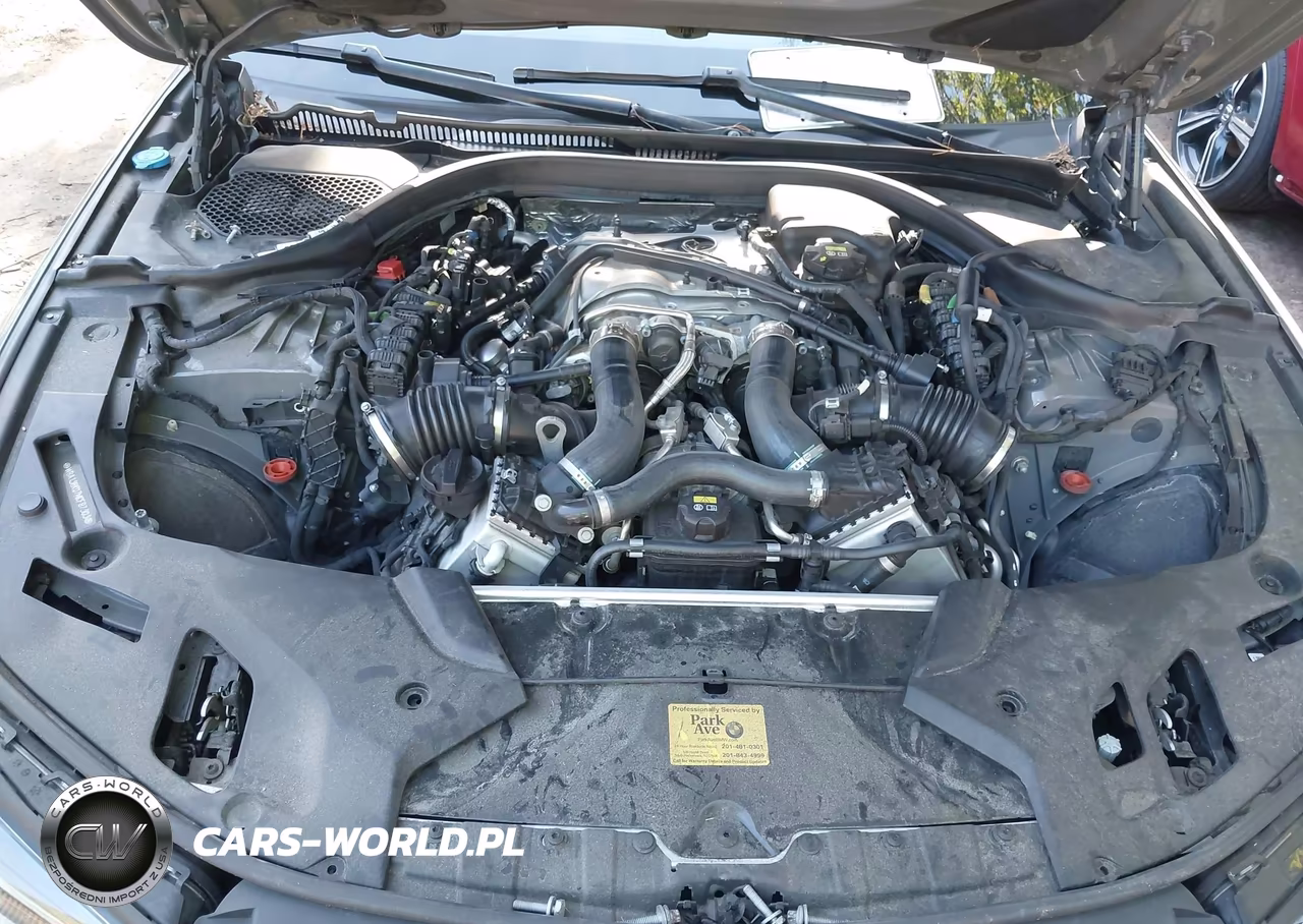 2021 BMW M550I xDrive VIN:WBA13BK07MCF97303 - 10