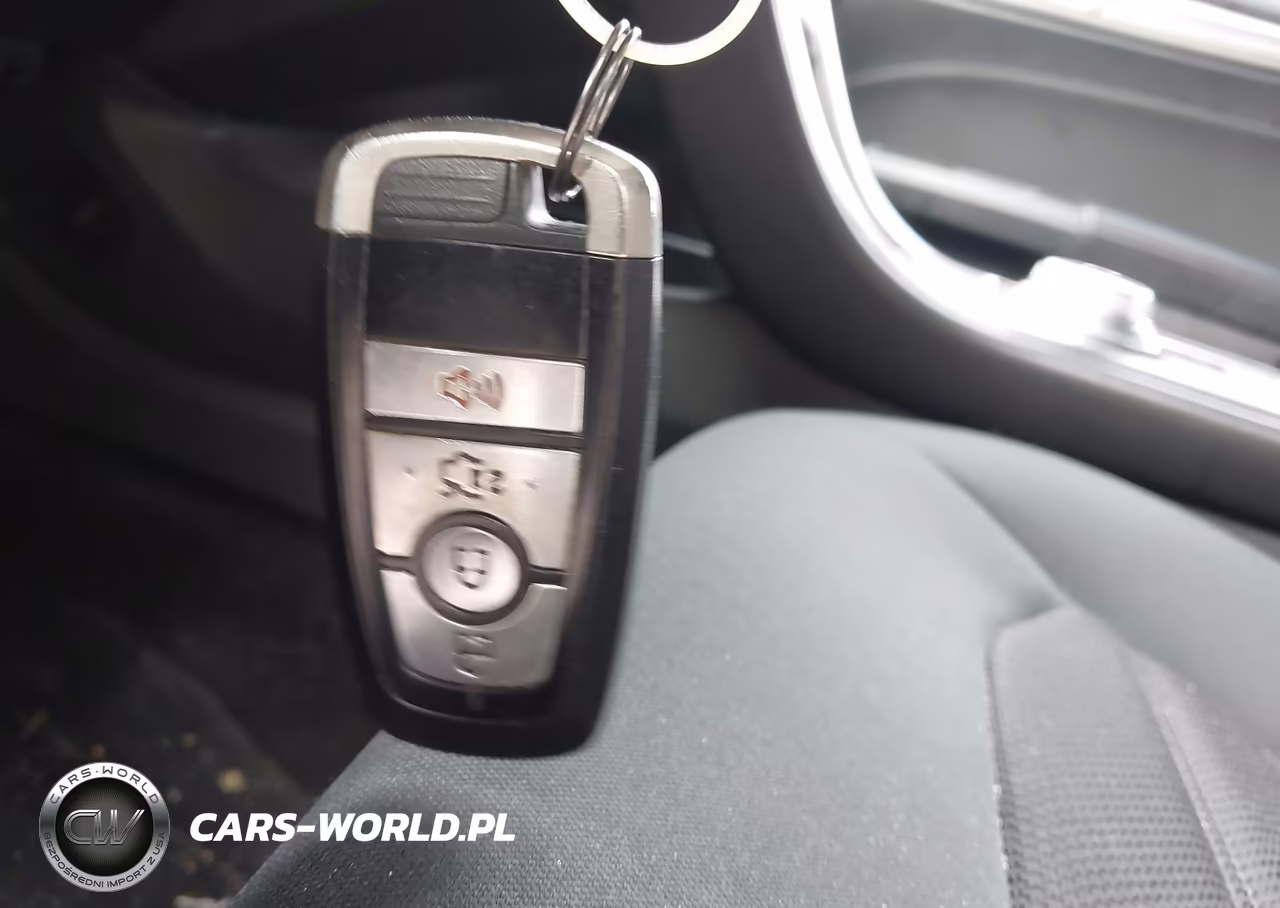 2018 Ford Fusion Se VIN:3FA6P0HD5JR282995 - 11