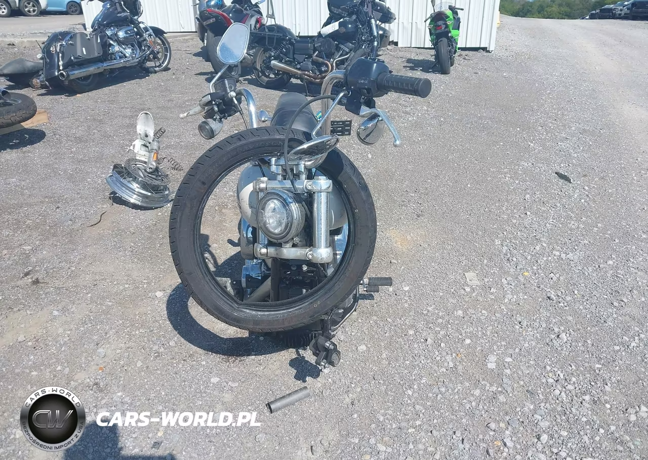 2026 Harley-Davidson Softail Custom VIN:1HD1BK91XTB037571 - 5