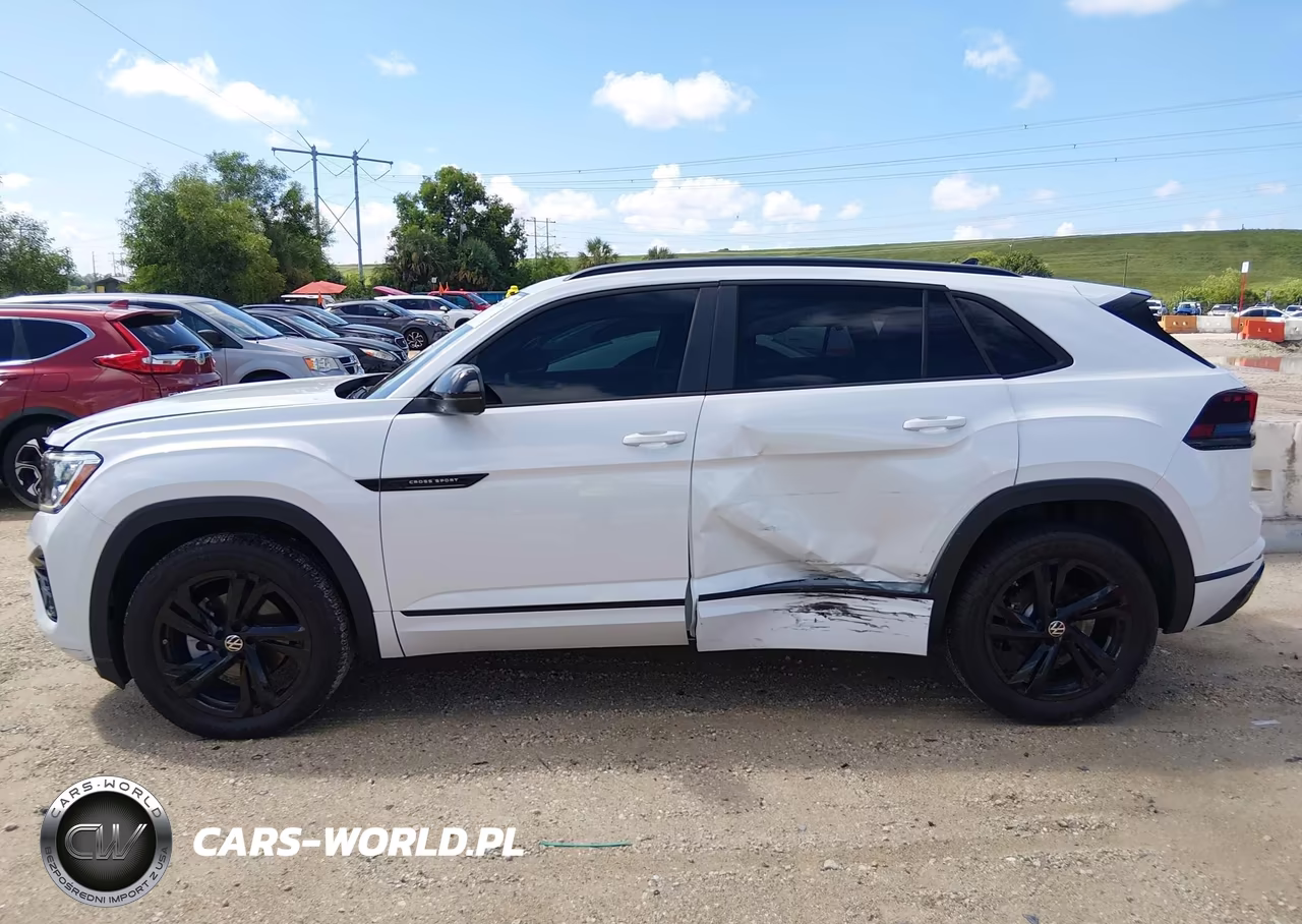 2025 Volkswagen Atlas Cross Sport 2.0T Sel R-Line Black VIN:1V2AE2CA3SC202854 - 14