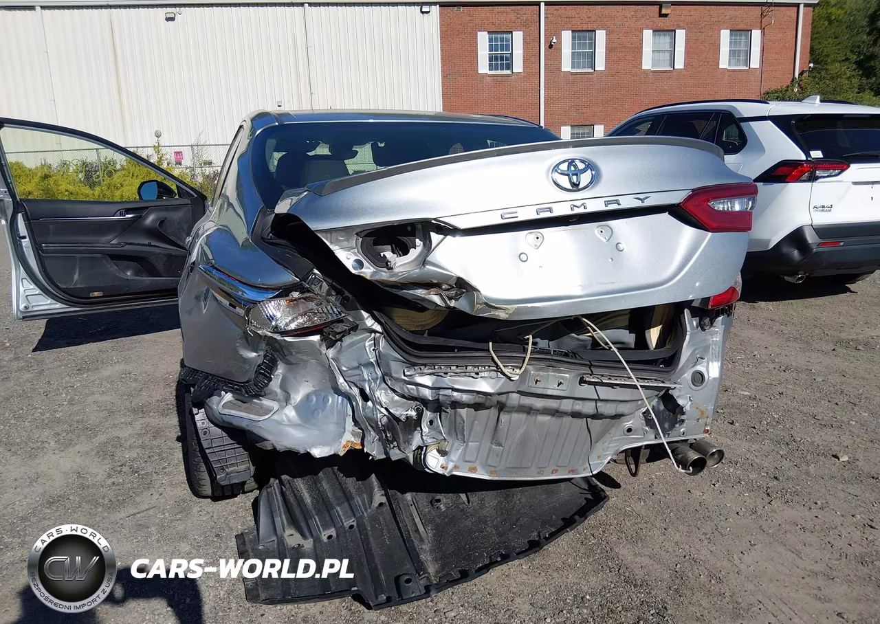 2018 Toyota Camry Se VIN:JTNB11HK2J3016231 - 6