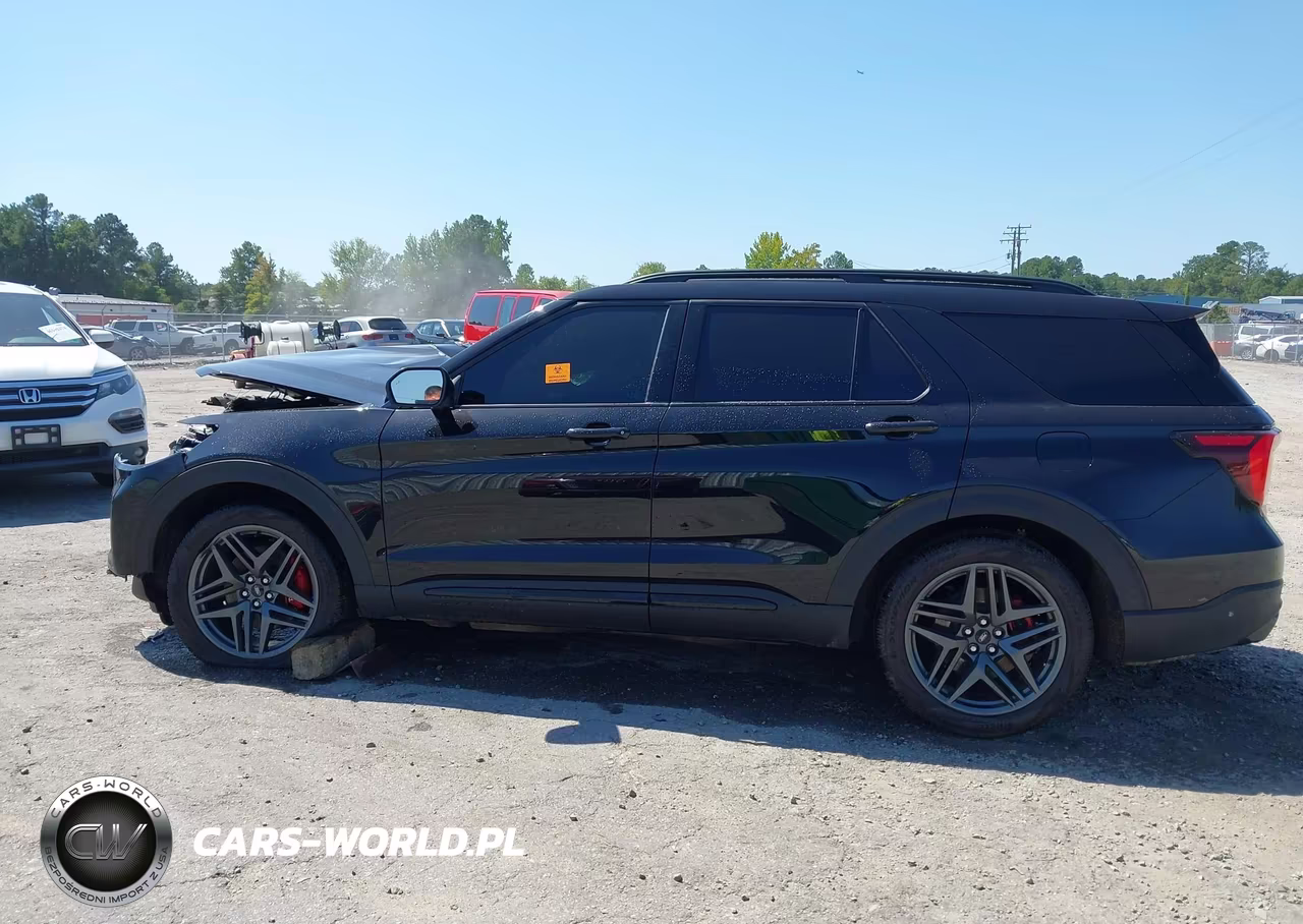 2025 Ford Explorer St VIN:1FMWK8GC1SGC41753 - 13