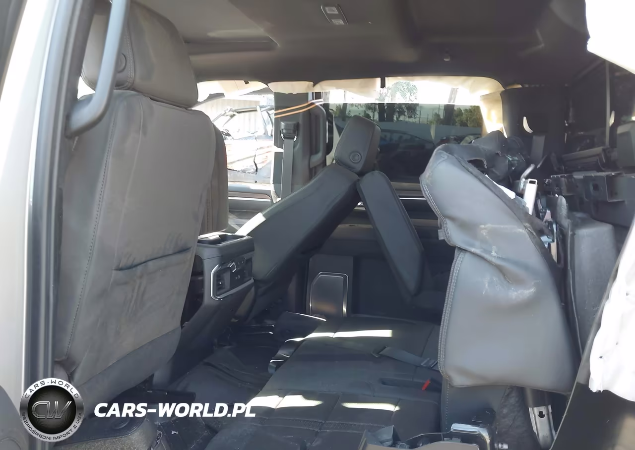 2026 Chevrolet Silverado 2500 Hd , Standard Bed, High Country, 4Wd VIN:1GC4KREY9TF169692 - 8