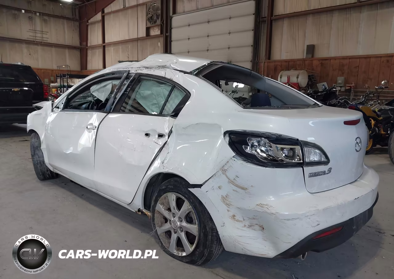 2010 Mazda Mazda3 I Touring VIN:JM1BL1SG7A1259967 - 3