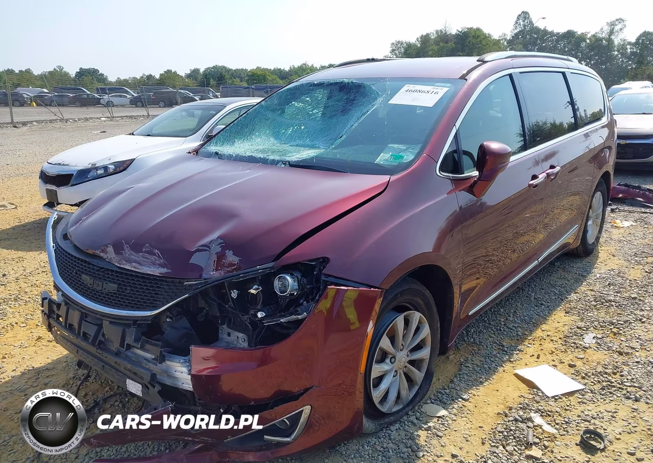 2019 Chrysler Pacifica Touring L VIN:2C4RC1BG6KR554876 - 2