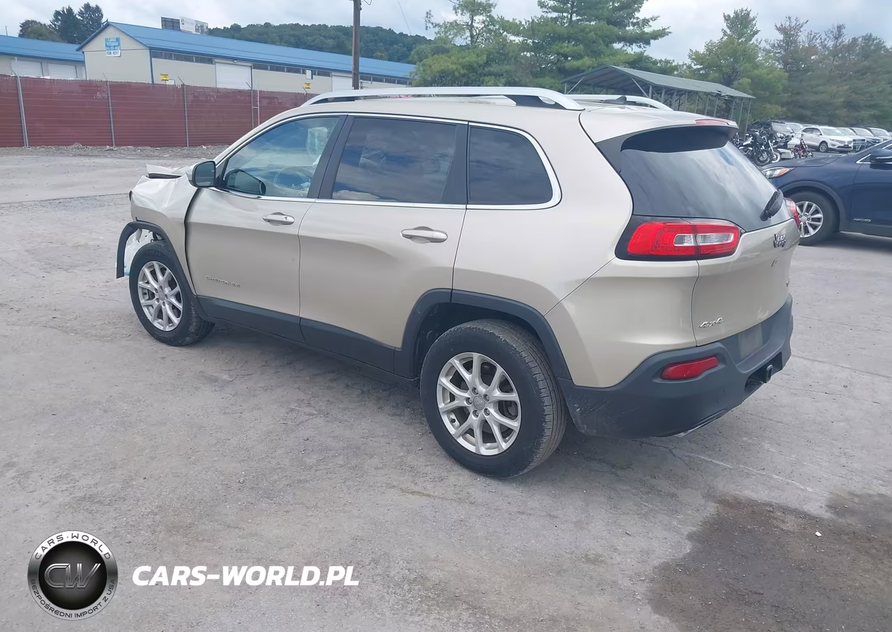2015 Jeep Cherokee Latitude VIN:1C4PJMCS0FW529437 - 3