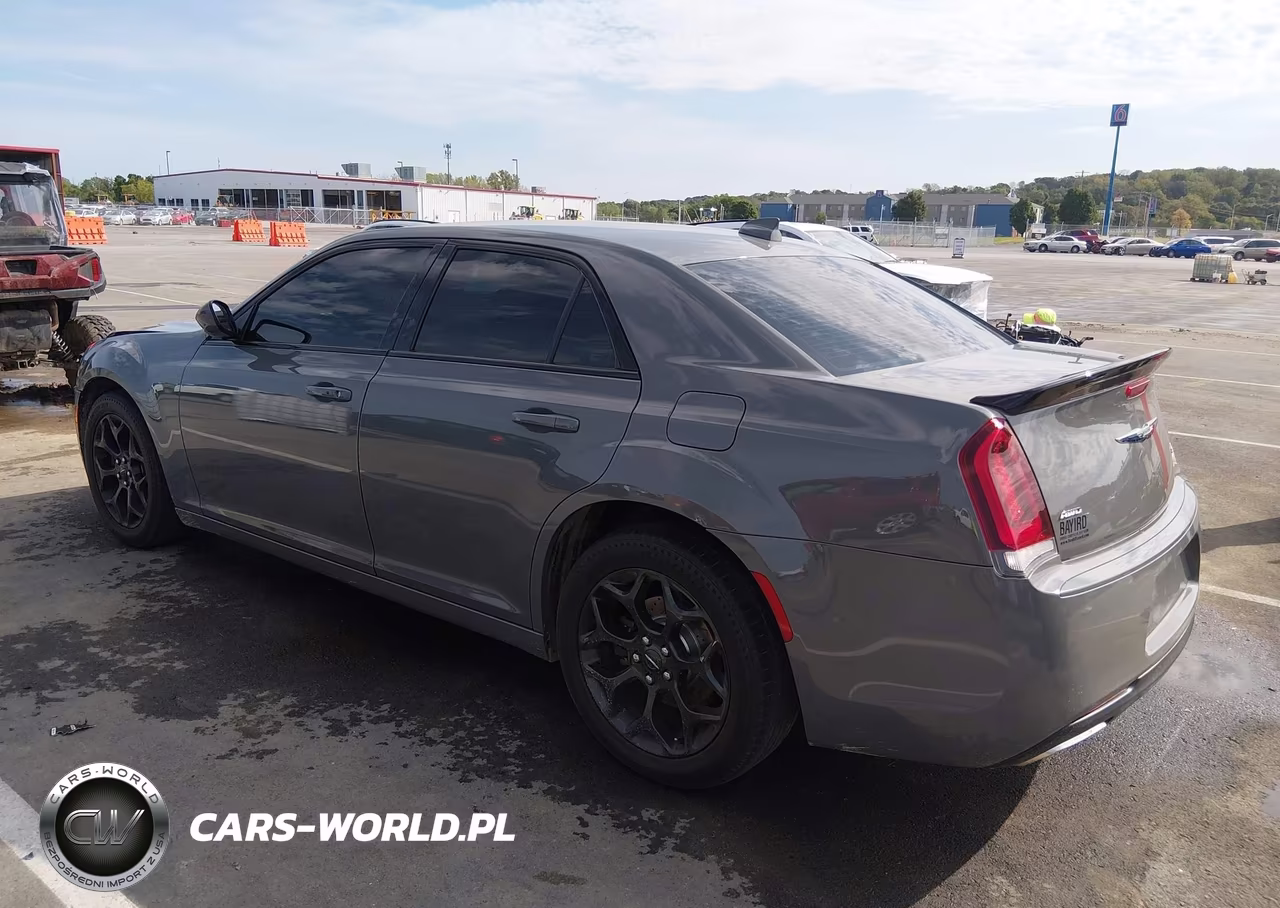 2019 Chrysler 300 300S Awd VIN:2C3CCAGG6KH656039 - 3
