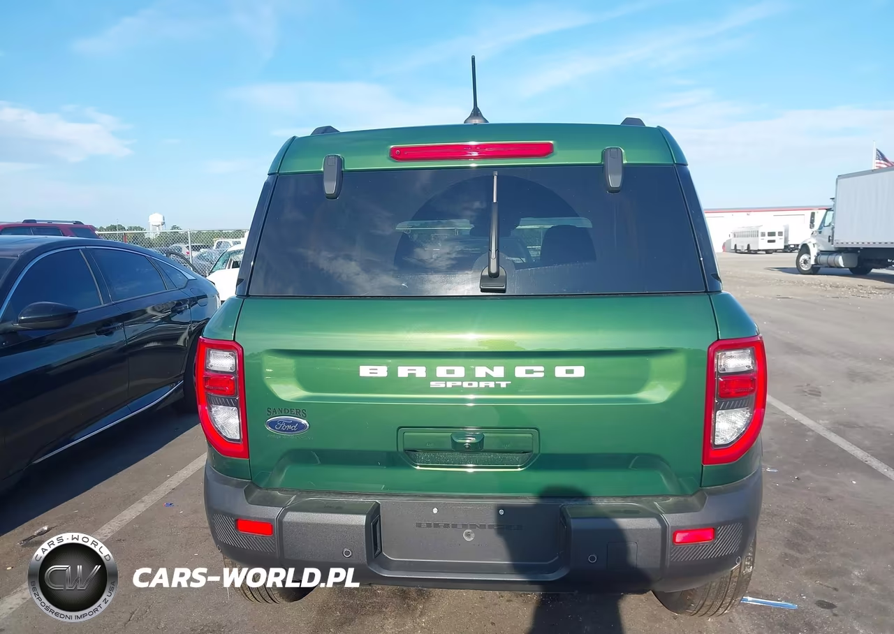 2025 Ford Bronco Sport Big Bend VIN:3FMCR9BN2SRF32946 - 16