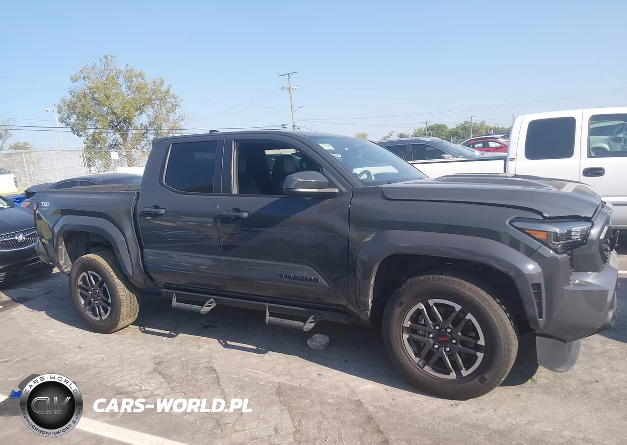 2025 Toyota Tacoma Trd Sport VIN:3TMLB5JN2SM093294 - 13