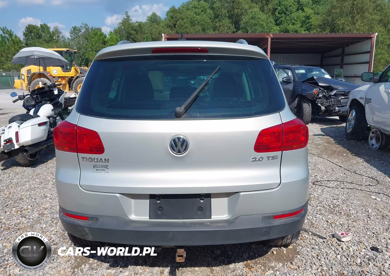 2012 Volkswagen Tiguan Se VIN:WVGAV7AX2CW523673 - 17