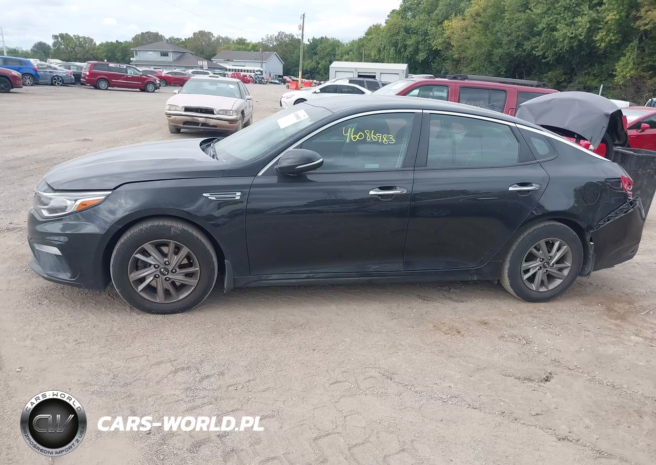 2019 Kia Optima Lx VIN:5XXGT4L32KG330081 - 14
