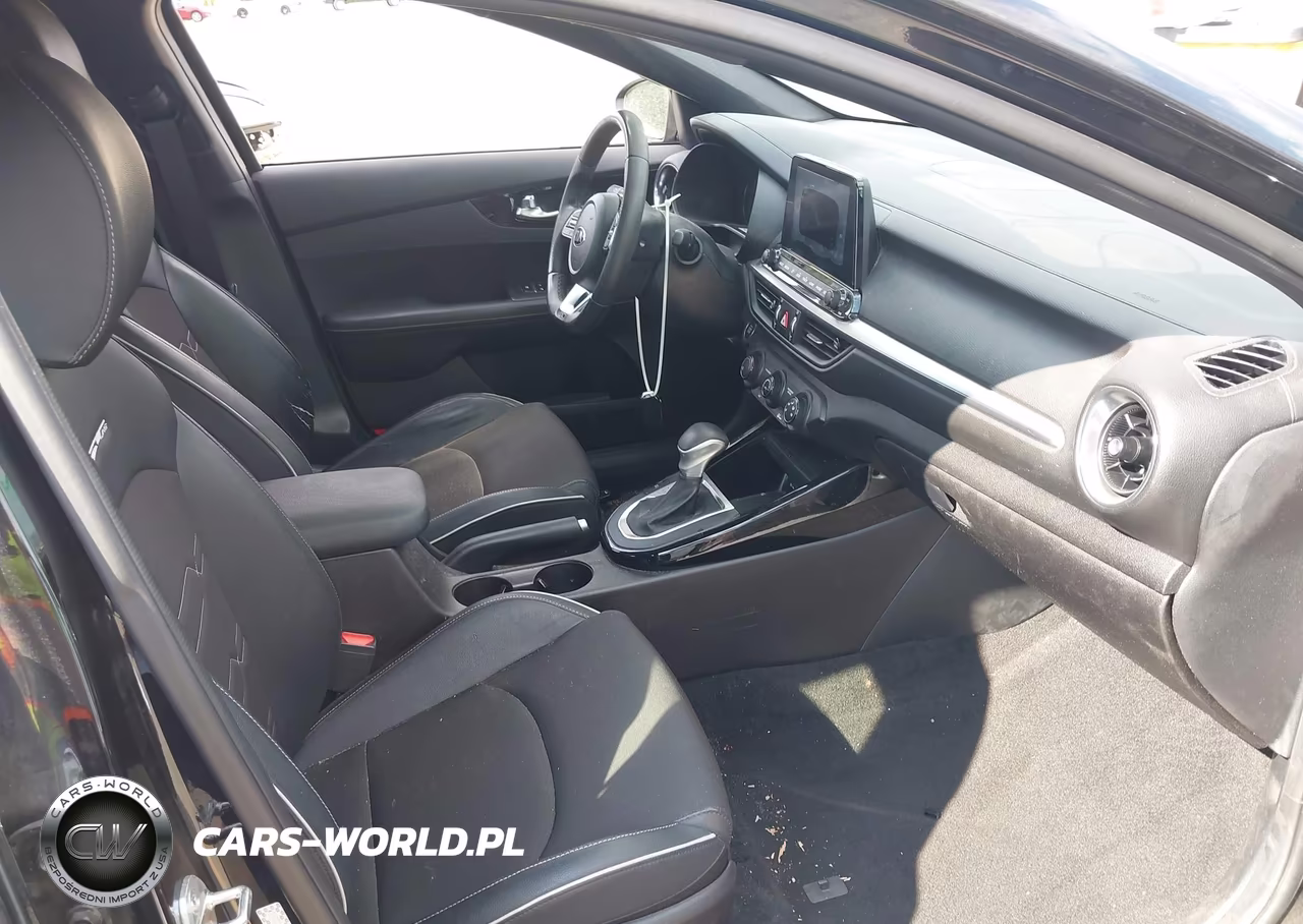 2020 Kia Forte Gt-Line VIN:3KPF34AD5LE217548 - 5