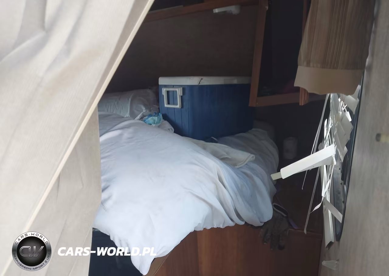 2016 Avenger Travel Trailer VIN:5ZT2AVSB5GB908443 - 10