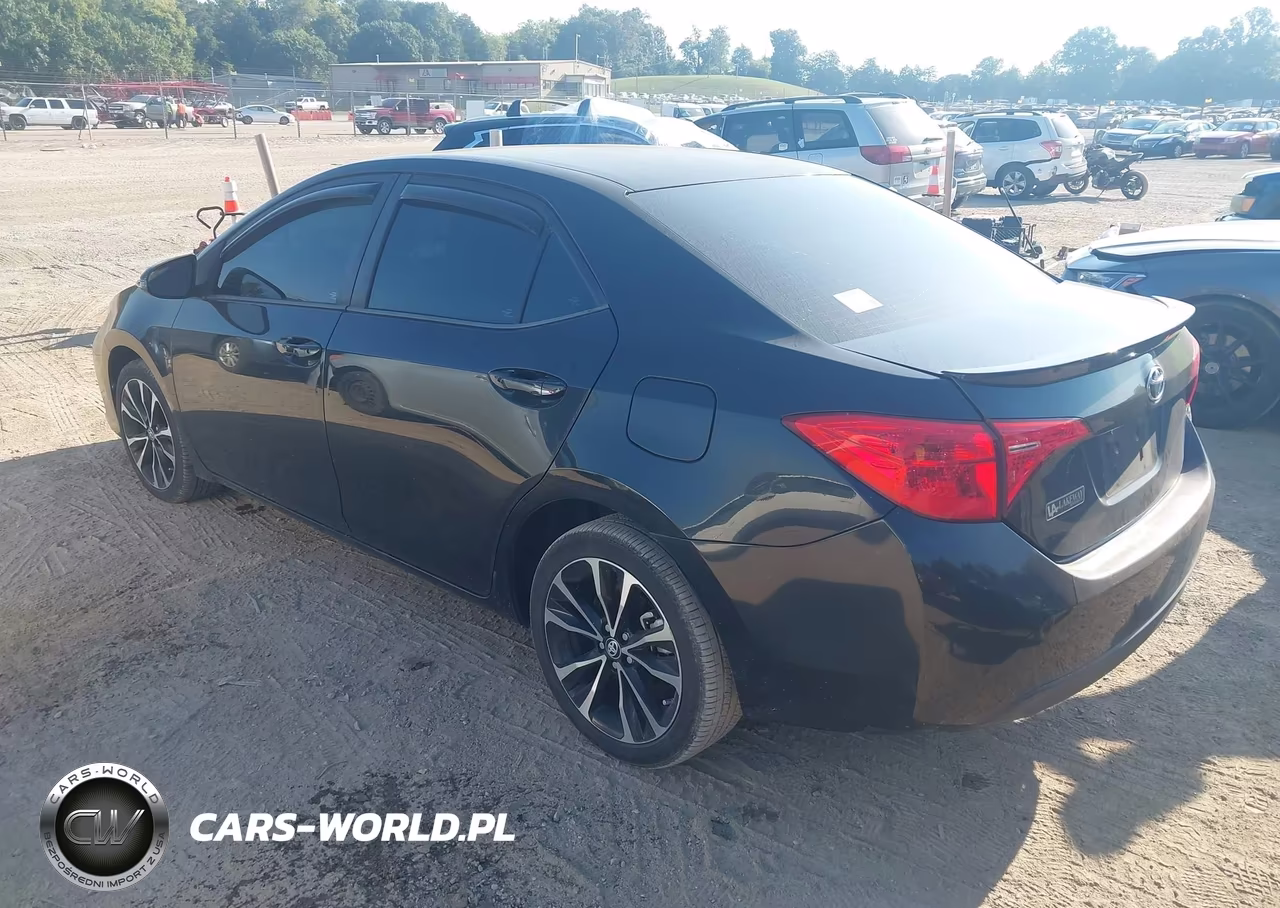 2017 Toyota Corolla Se VIN:2T1BURHE9HC874785 - 3