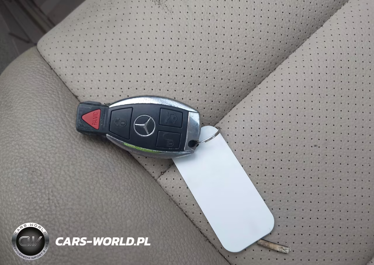 2012 Mercedes-Benz C 250 Luxury-Sport VIN:WDDGF4HB3CR195365 - 11
