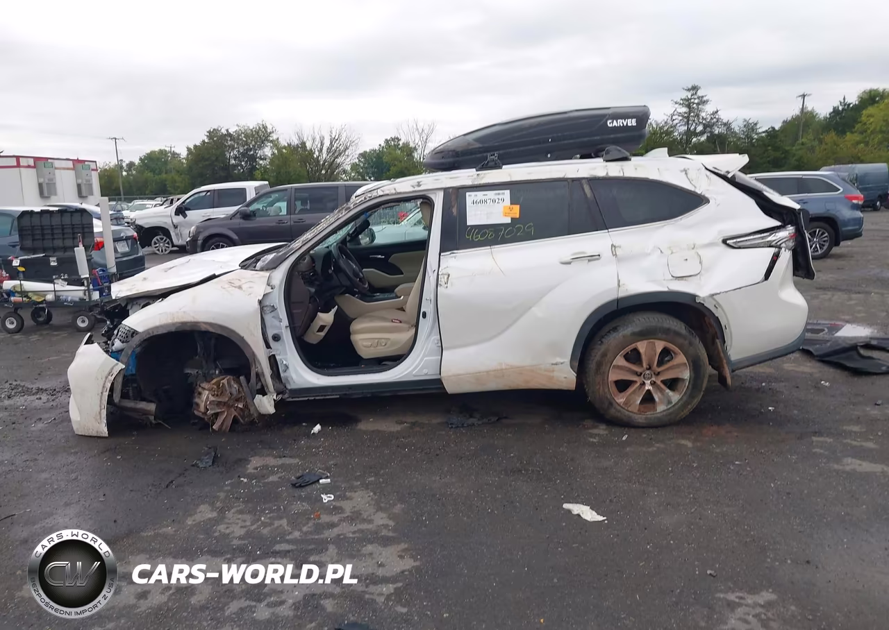 2021 Toyota Highlander Xle VIN:5TDGZRBHXMS138160 - 15