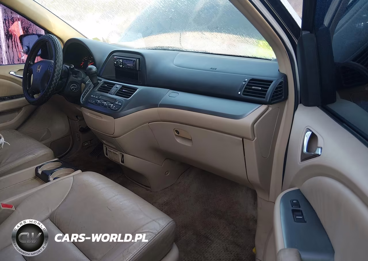 2005 Honda Odyssey Touring VIN:5FNRL38895B096214 - 5