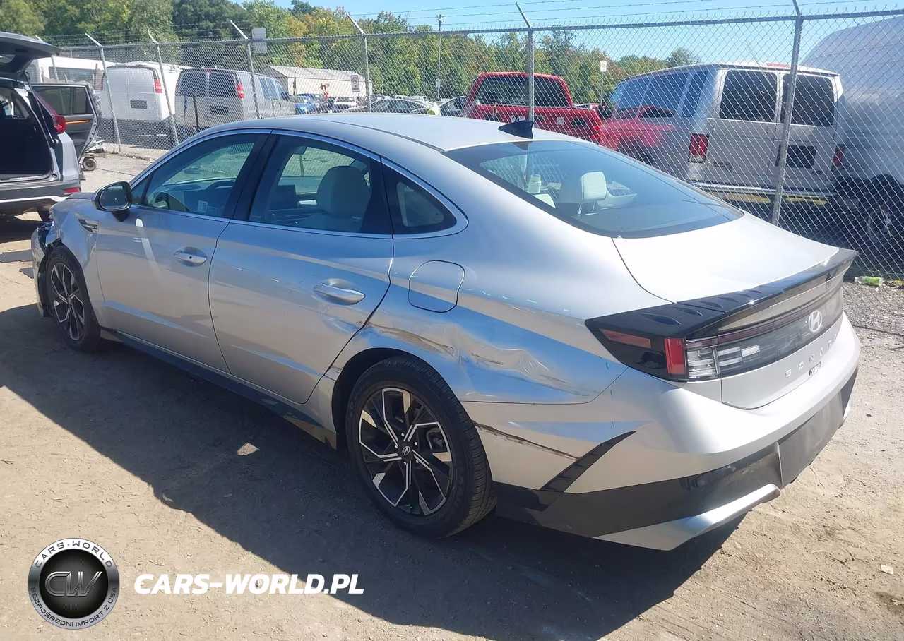 2024 Hyundai Sonata Sel VIN:KMHL64JA4RA368436 - 3