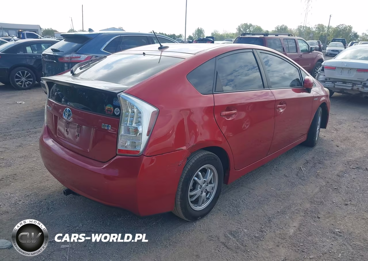 2011 Toyota Prius Three VIN:JTDKN3DU2B1388712 - 4
