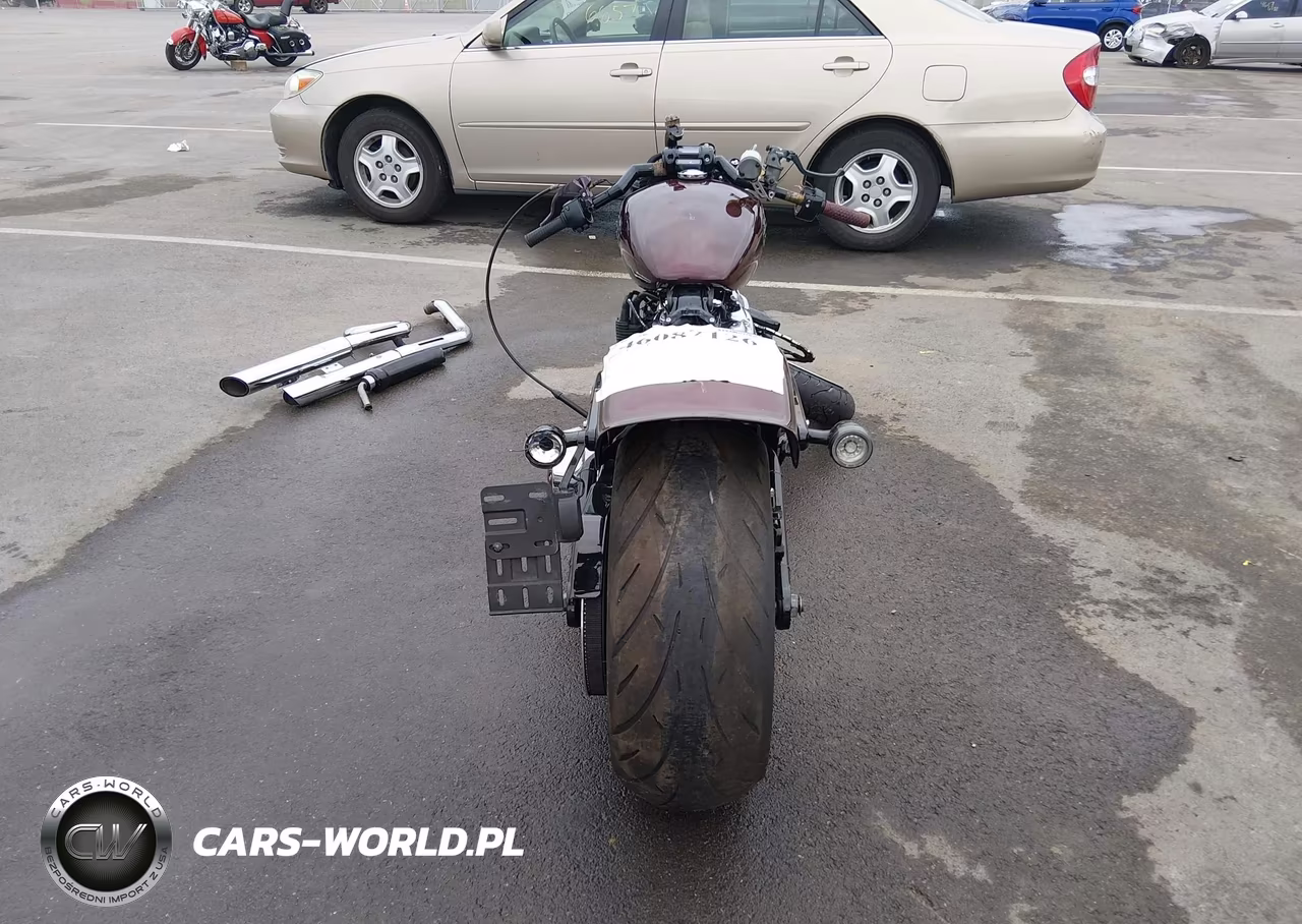 2018 Harley-Davidson Fxbrs Breakout 114 VIN:1HD1YHK13JC077560 - 6